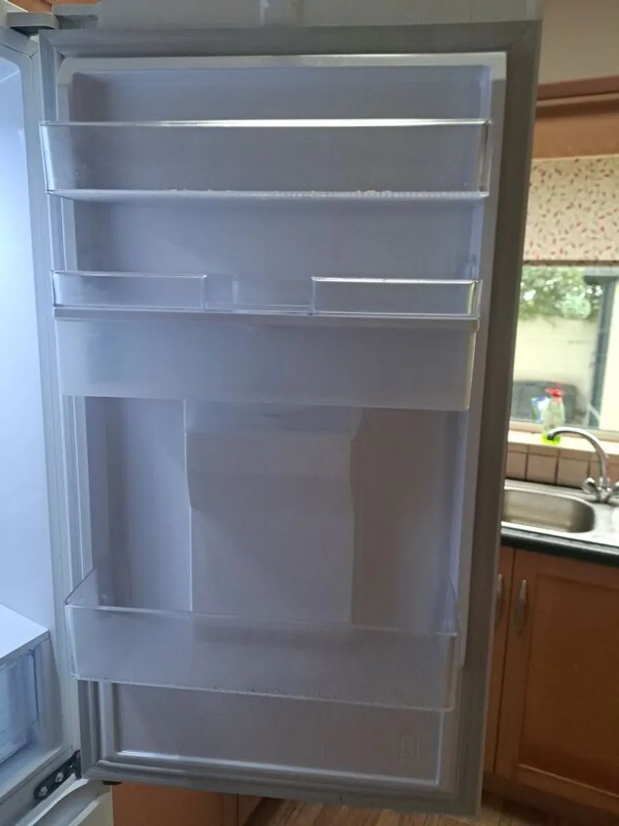 Samsung Fridge/Freezer - Image 4