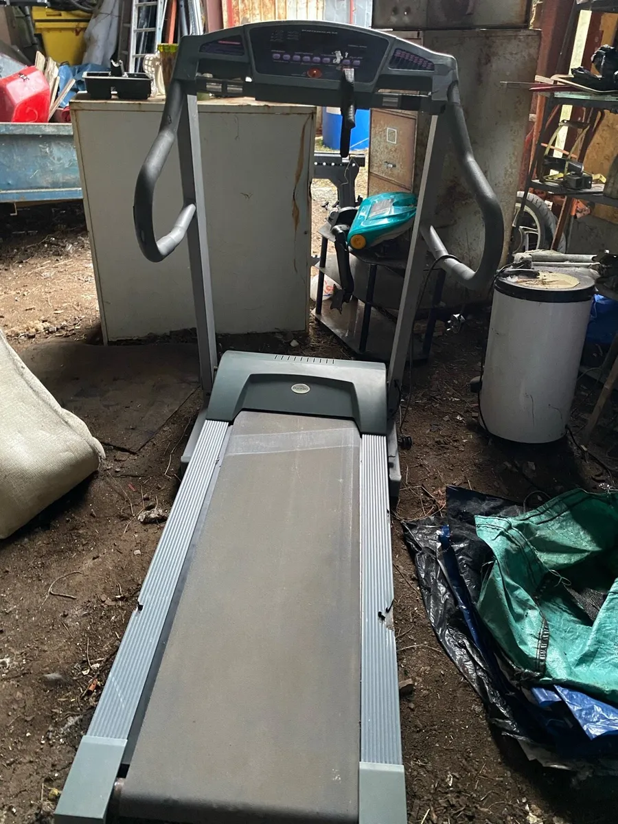 Treadmill - Image 1