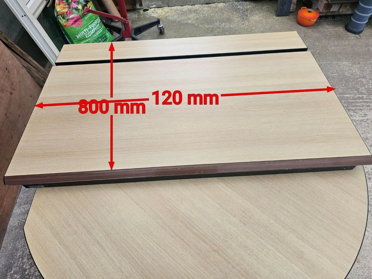 Office desk - Image 2