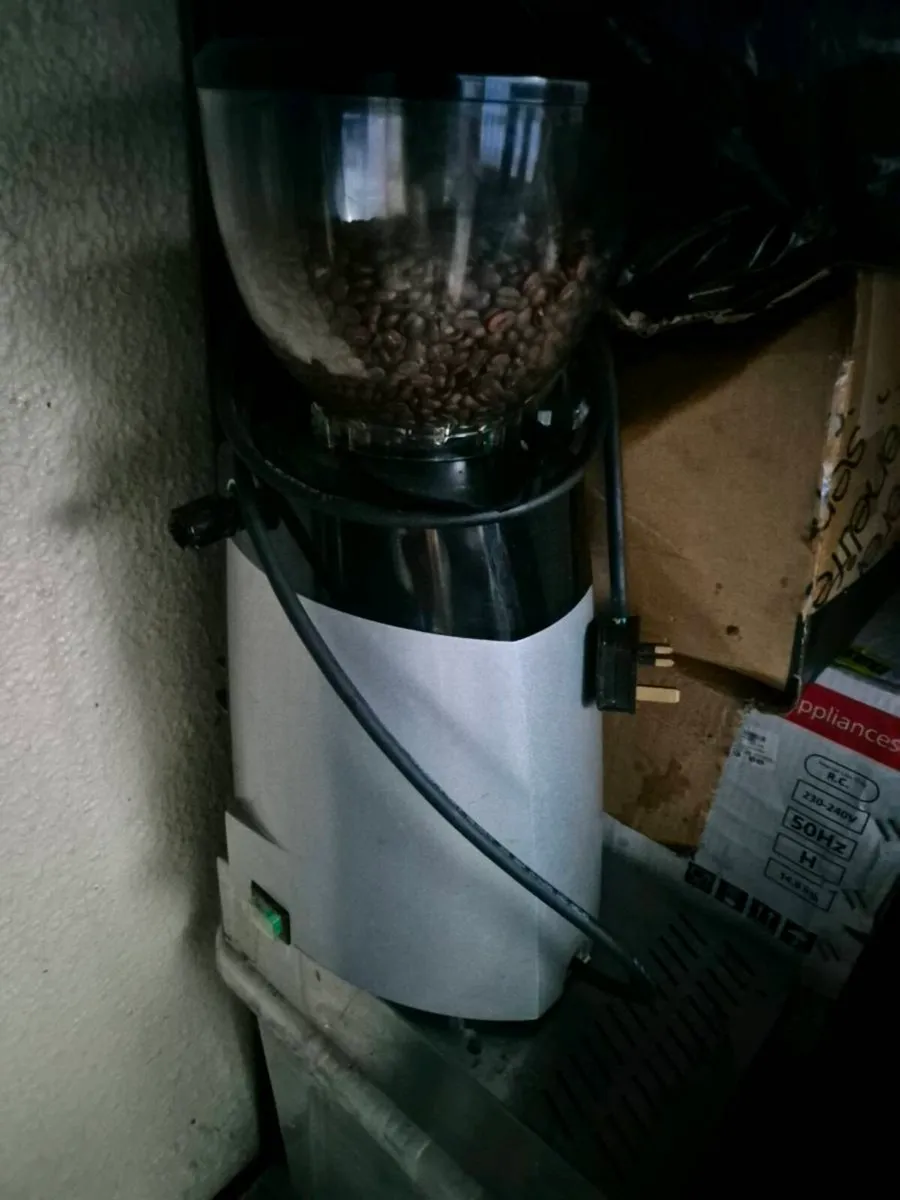 Casadio Undici A 2 Group Compact Espresso Machine - Image 2