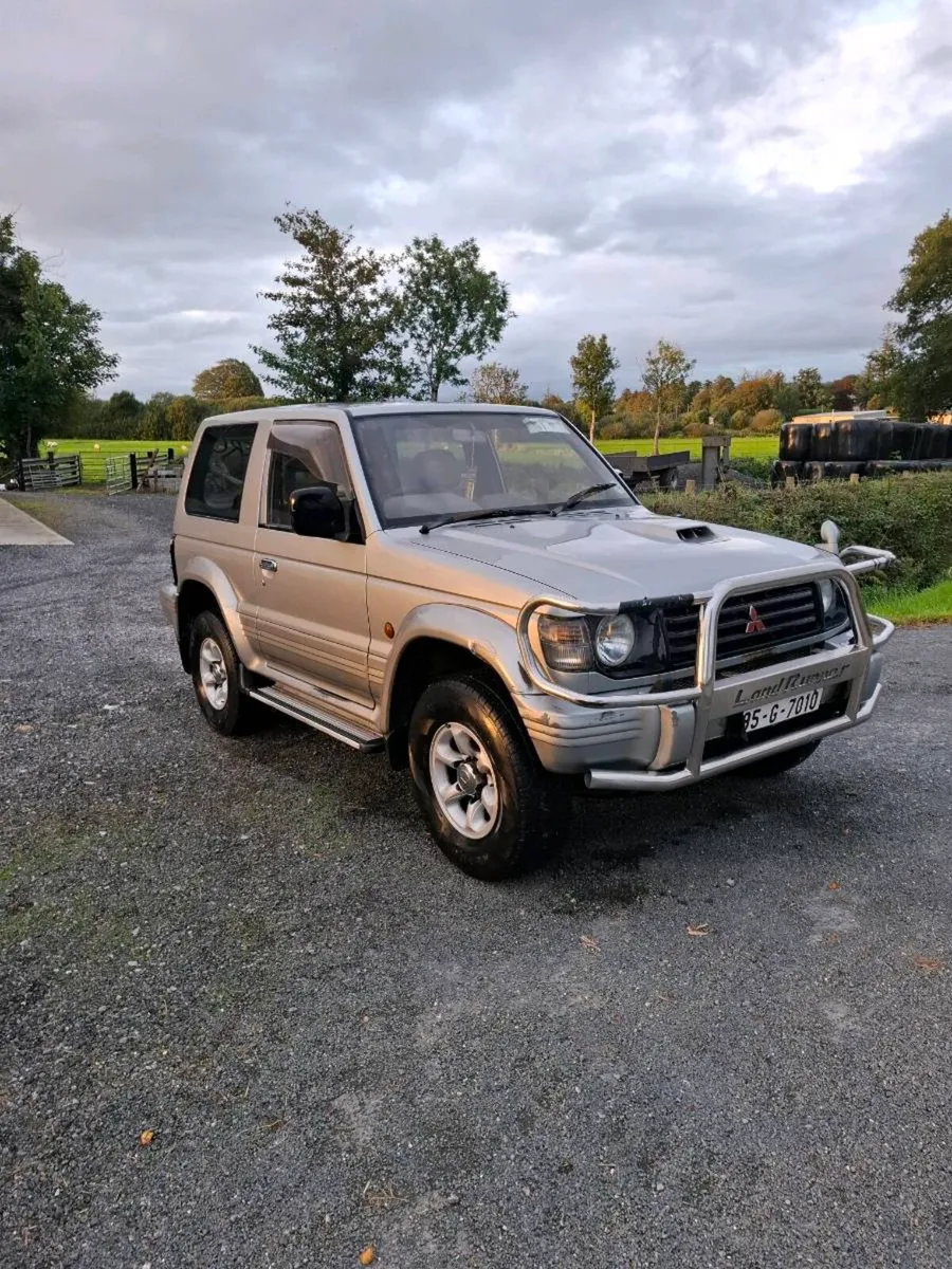 1995 Mitsubishi pajero 2.8 - Image 1