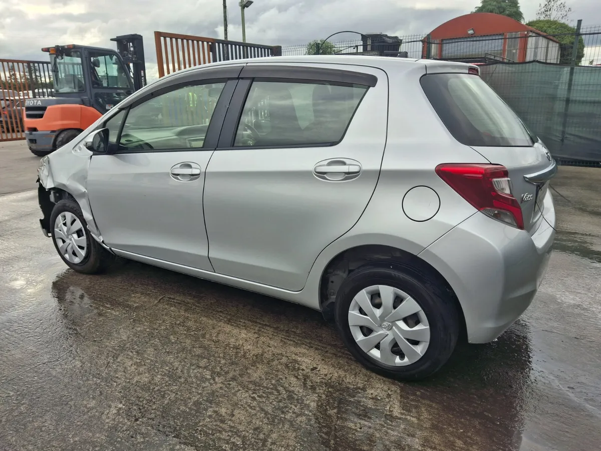 162 Toyota Vitz  1.0 Petrol  Automatic - Image 4