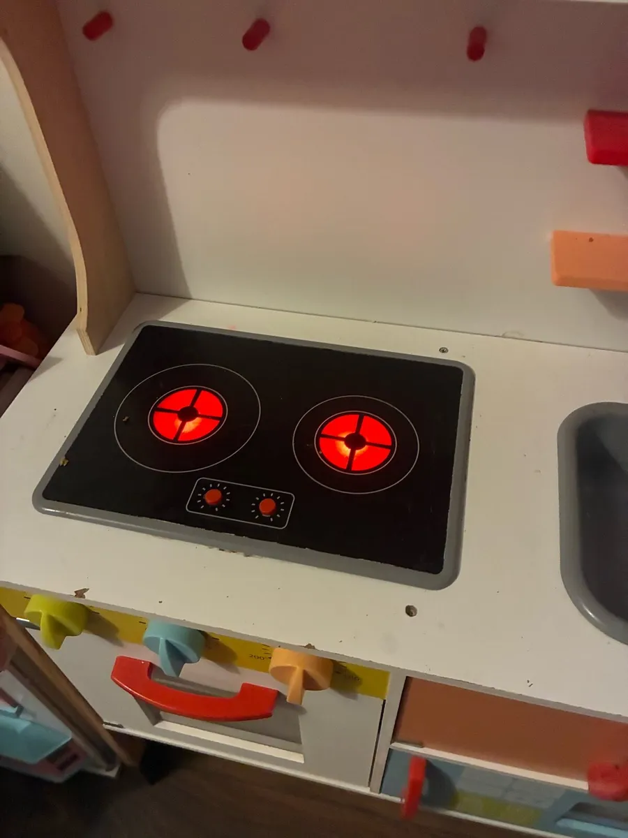 Lidl Playtive Junior Wooden Play Kitchen - Image 2