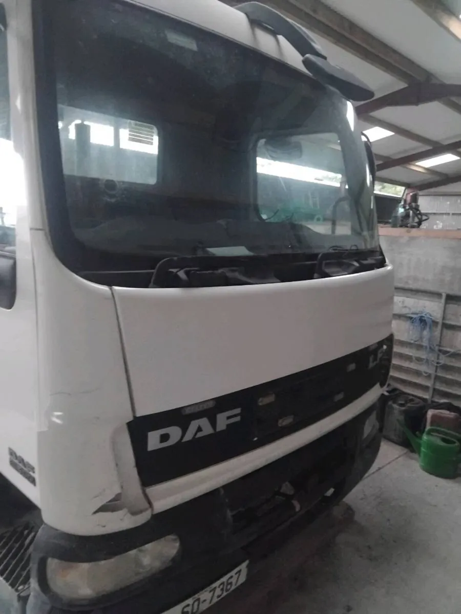 06 Daf lf 7.5 ton tipper (needs engine) - Image 1