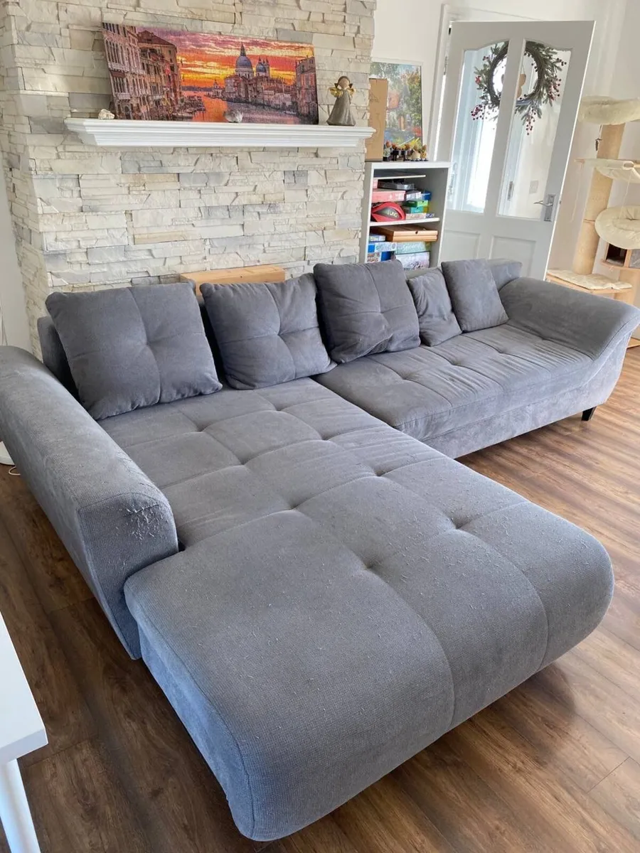 Large Grey Corner Sofa / Sofa Bed - Image 1
