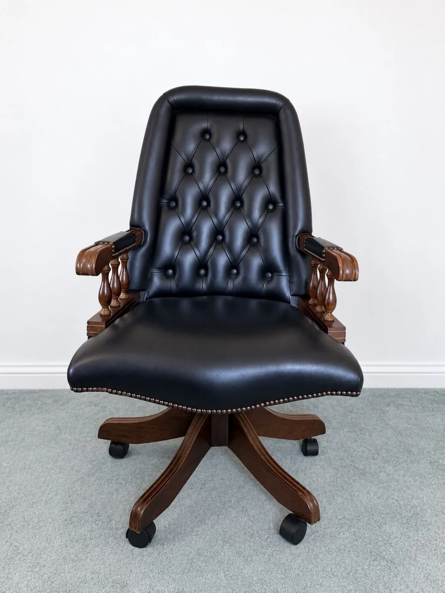 Chesterfield Traditional Handcrafted Office Chair - Image 1