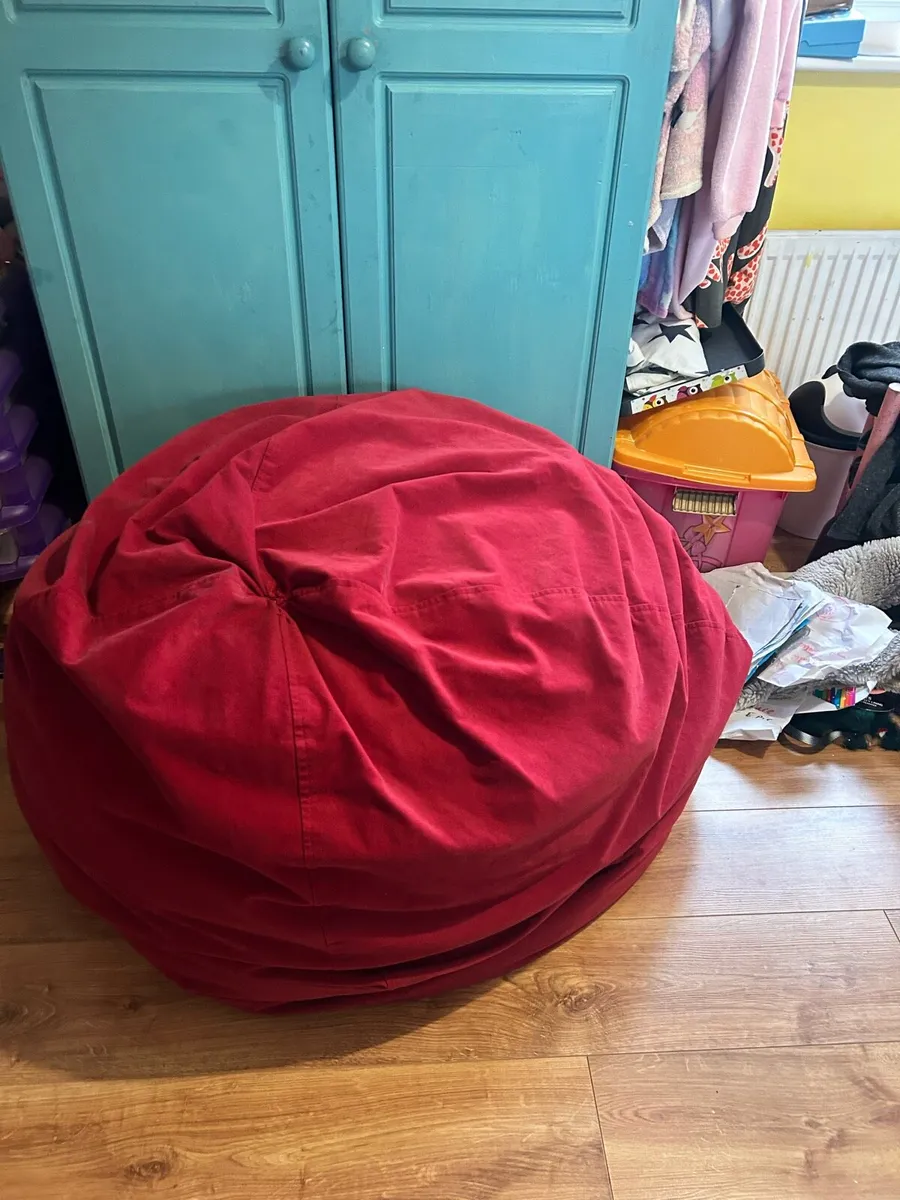 Outdoor Living Burren Bean Bag Red - Image 2