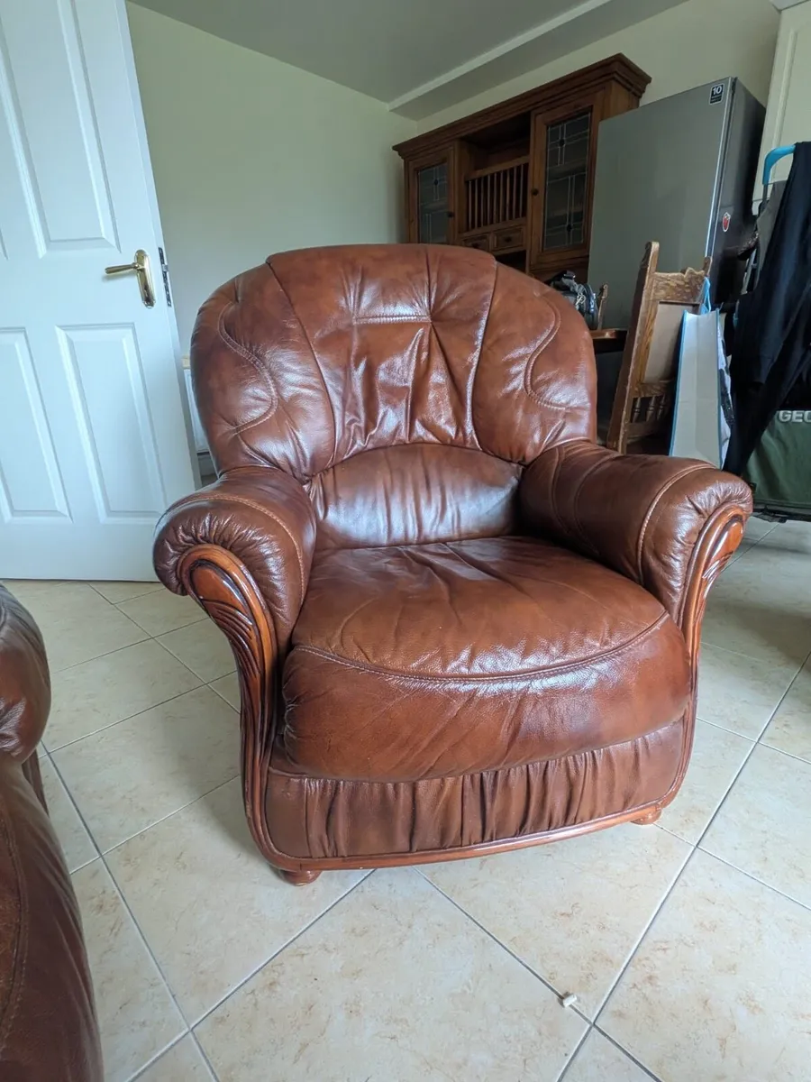 Couch suite - Image 2