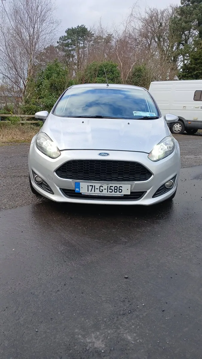 17 ford fiesta 1.6 diesel car nct until January 27 - Image 2