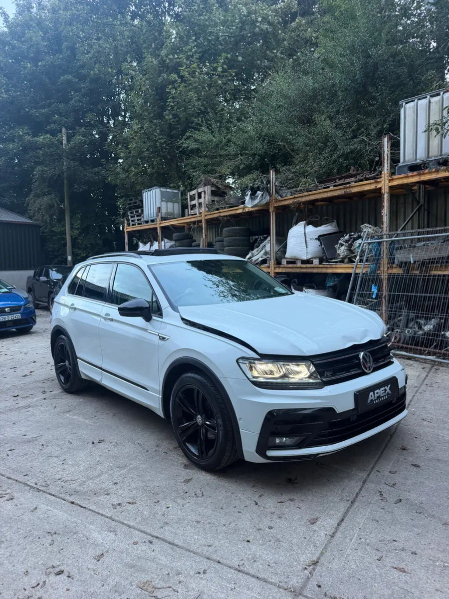 2020 Volkswagen Tiguan R-Line - Image 1
