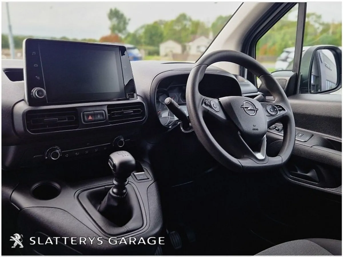Opel Combo COMBO SPRT-L1H1-1.5 100BHP  D-6S - Image 2