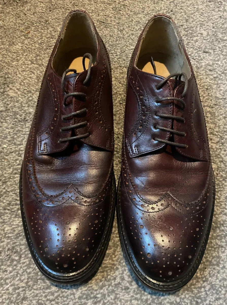 Reiss Brogue Shoes size 7.5 - Image 1