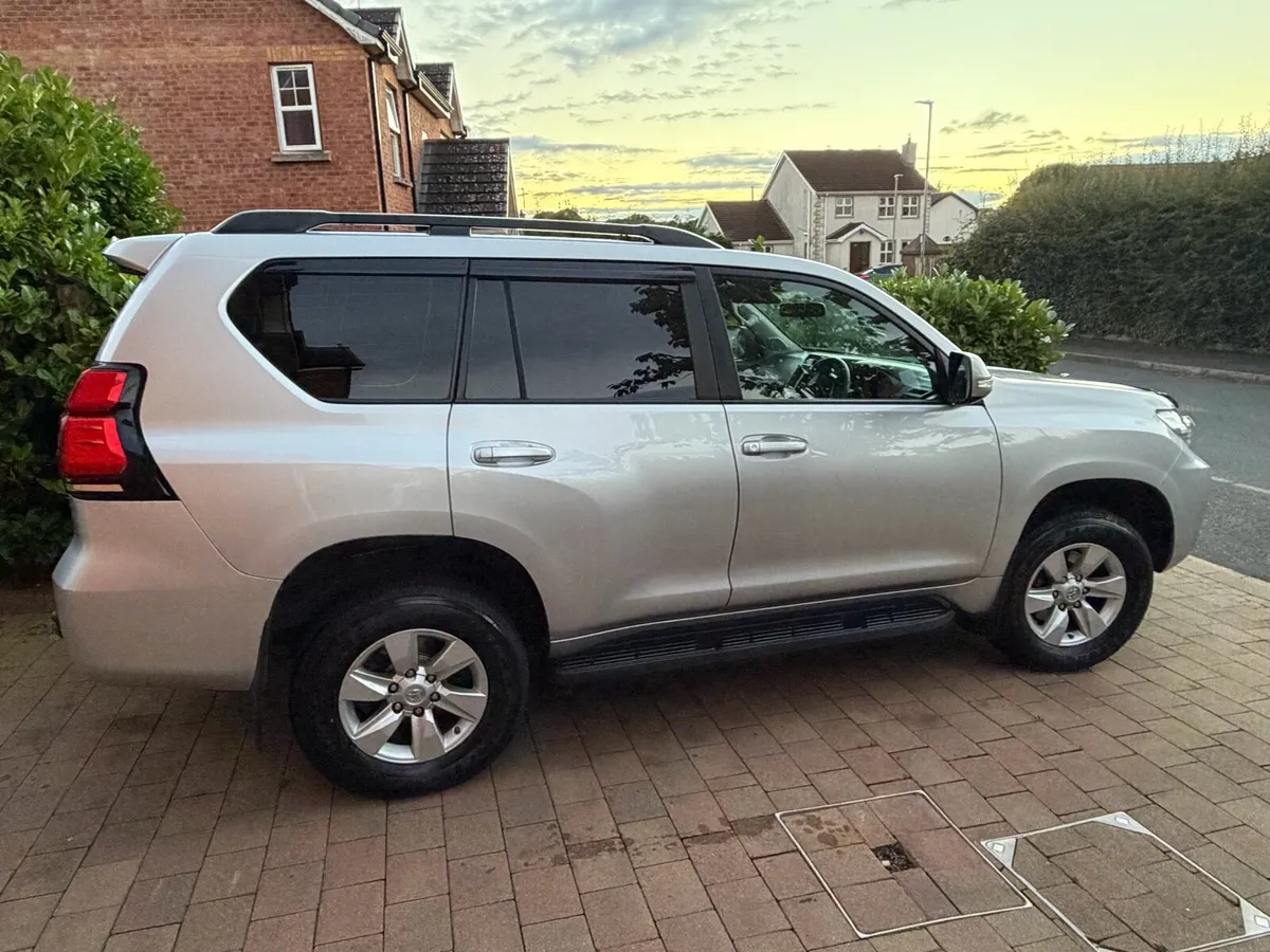 2018 Toyota Landcruiser 2.8 LWB D4-D Active - Image 4