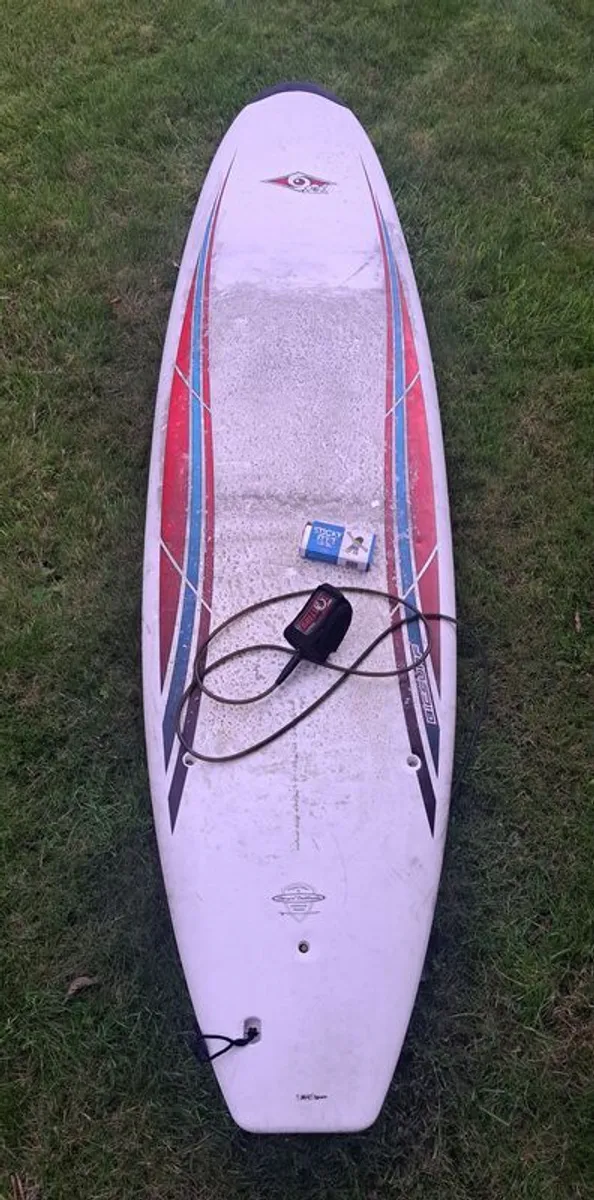 Bic 7'9" Surfboard - Image 1