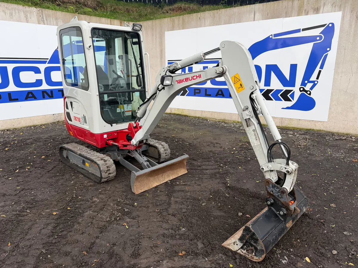 2024 TAKEUCHI TB216 - Image 2