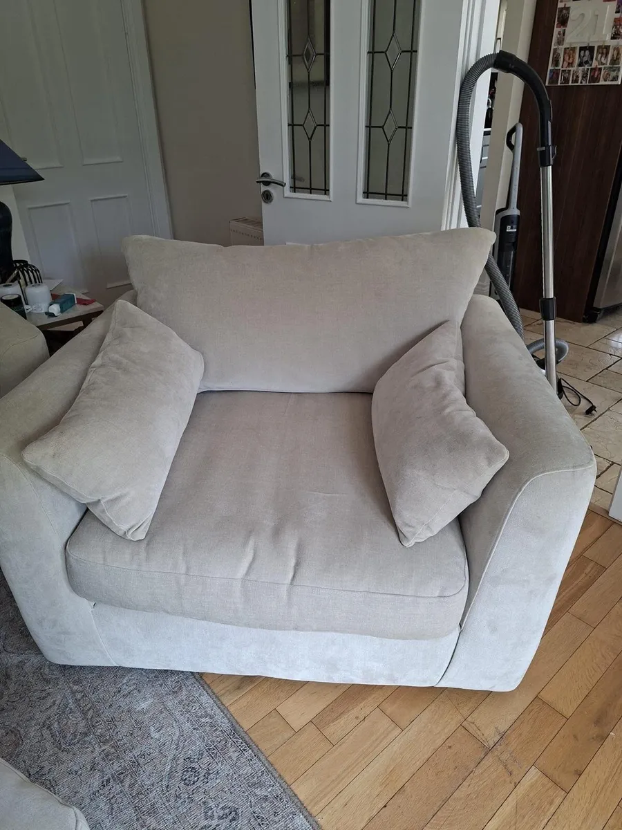 Sofa - Image 3