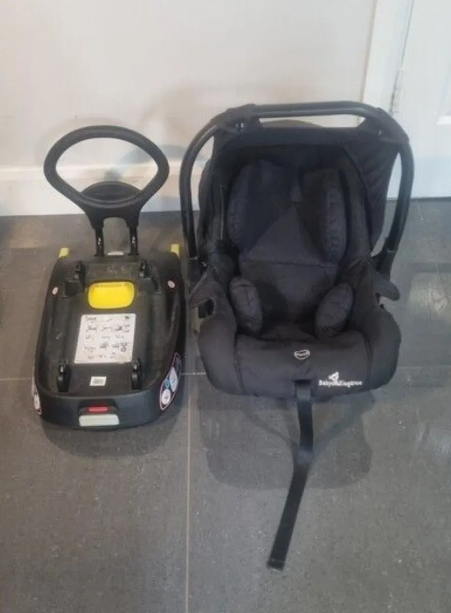 Baby Elegance car seat & Isofix - Image 1
