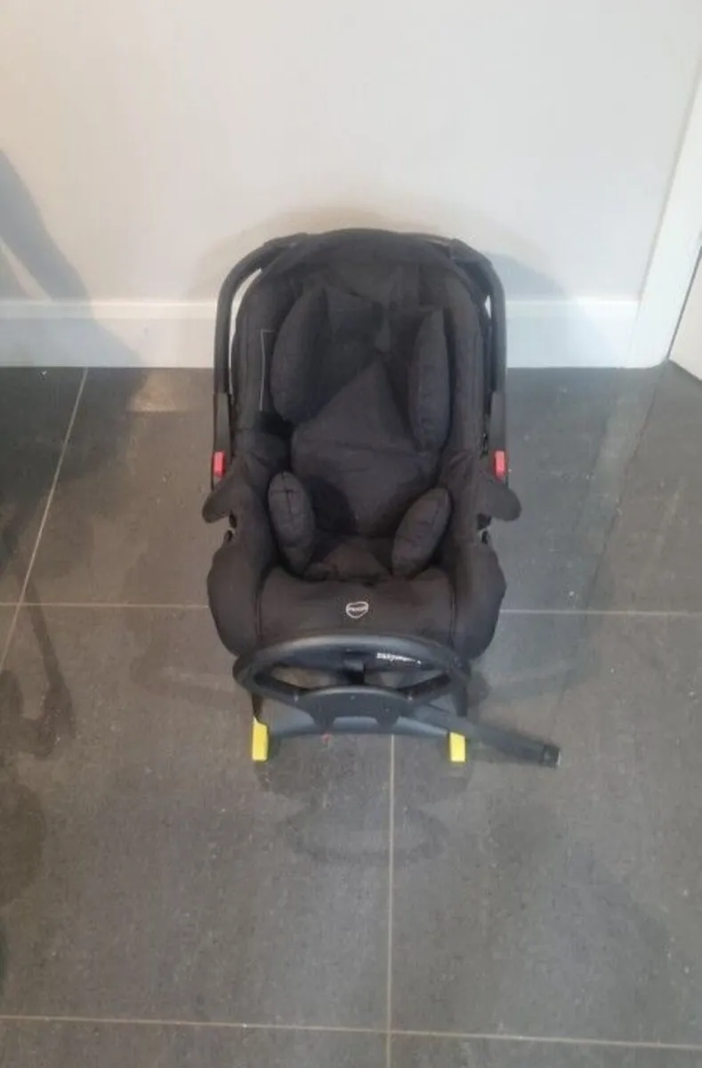 Baby Elegance car seat & Isofix - Image 3