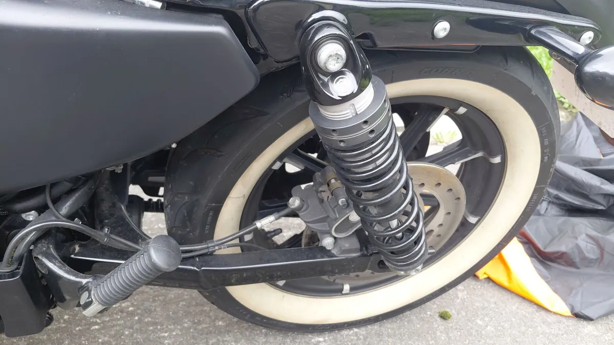 HARLEY DAVIDSON SPORTSTER 2017 - Image 4