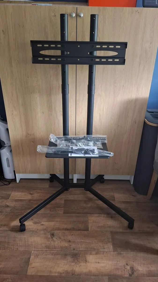 Television/moniter stand on wheels - Image 1