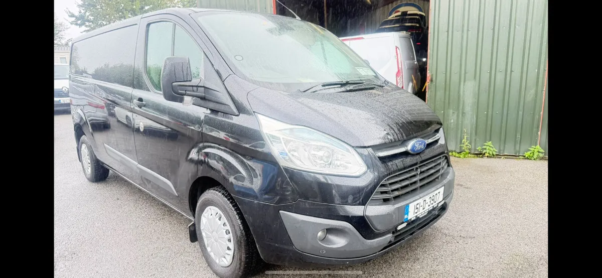 2015 FORD TRANSIT CUSTOM TREND 2.2 DIESEL - Image 4
