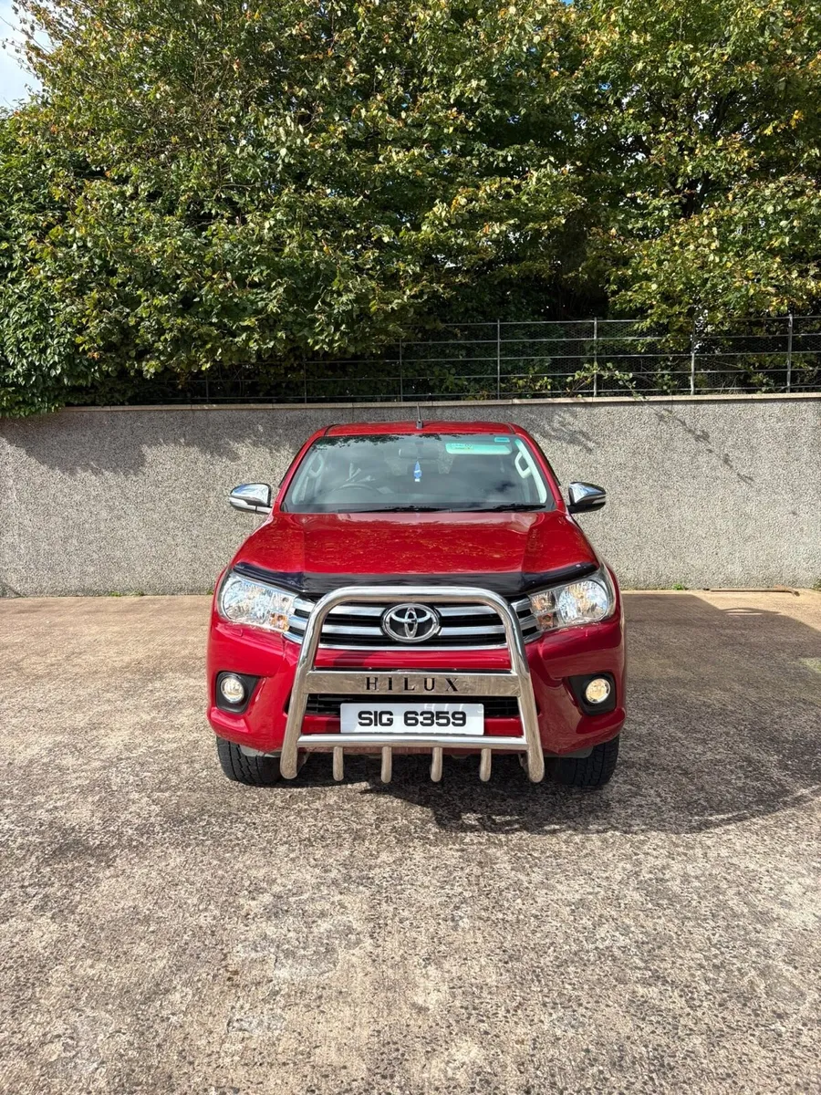 Toyota Hilux - Image 1