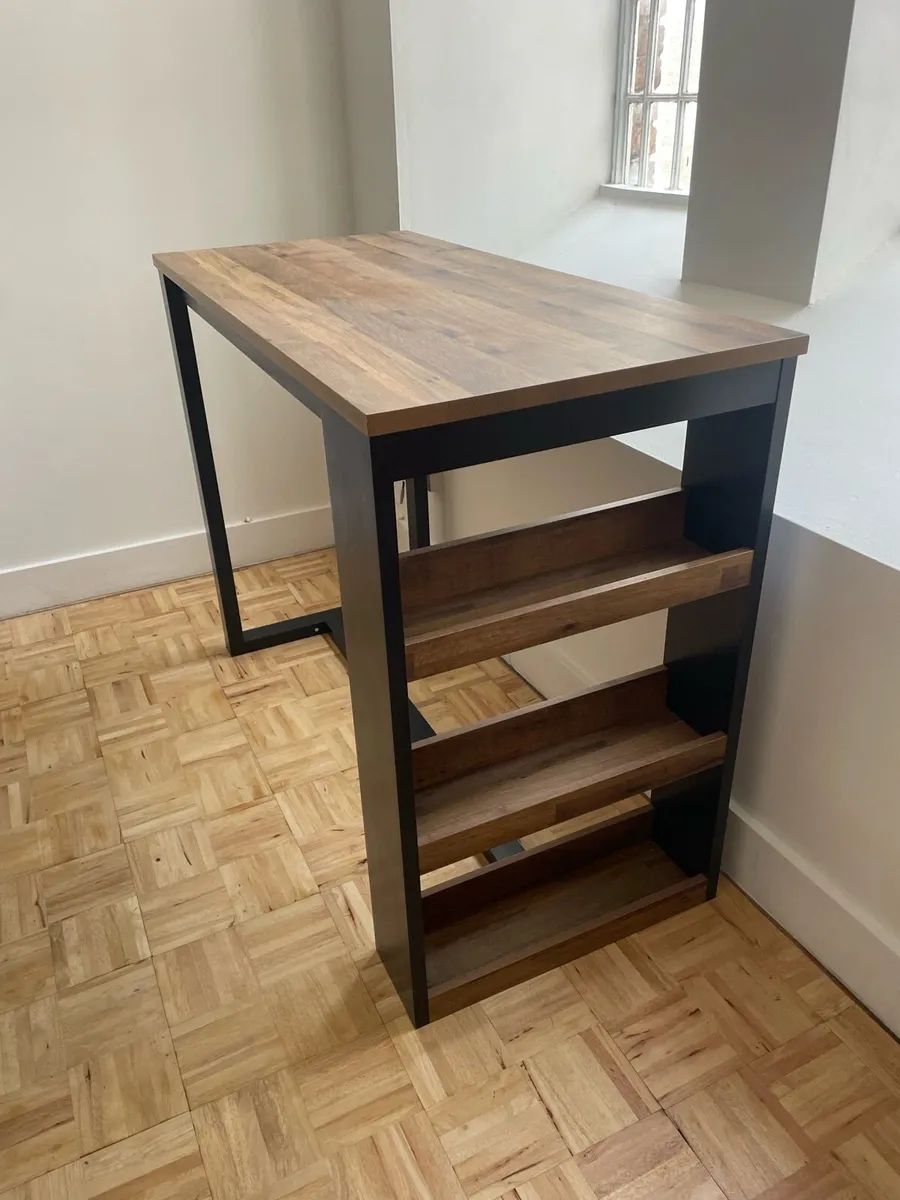 Breakfast bar - Image 2