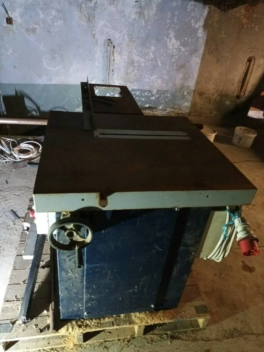 Three Phase Bench Saw - Image 3