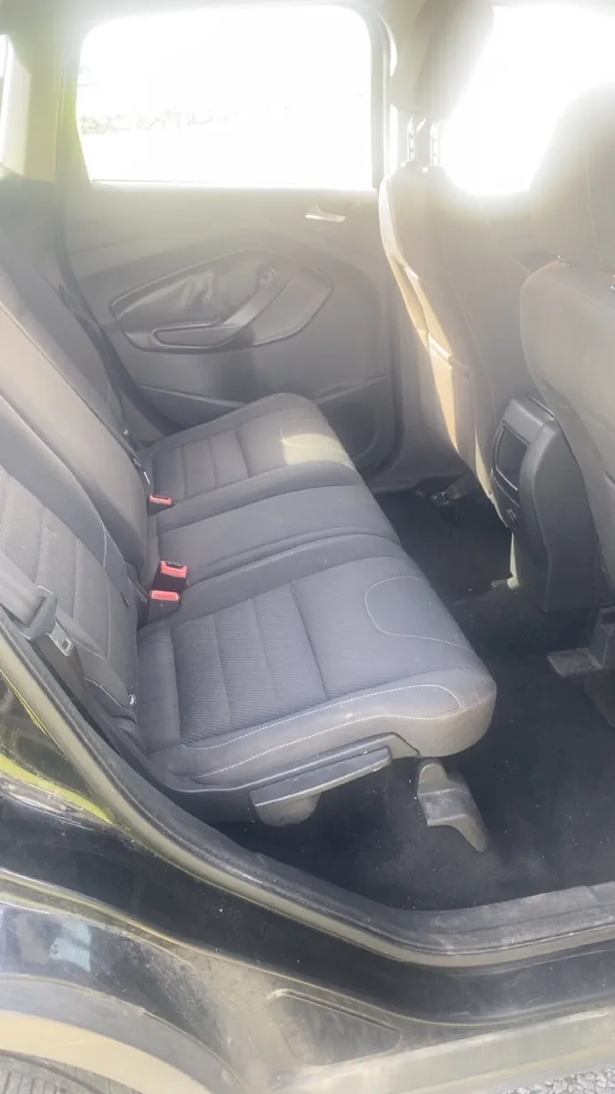 131 Ford Kuga- Drivable - Image 3