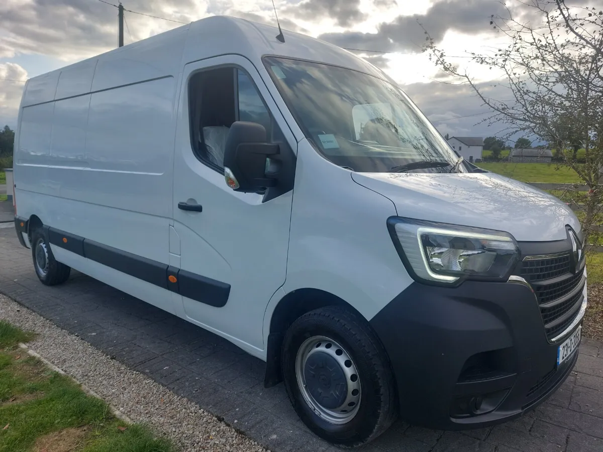 RENAULT MASTER 2023' 135 BHP / LM35 - Image 2