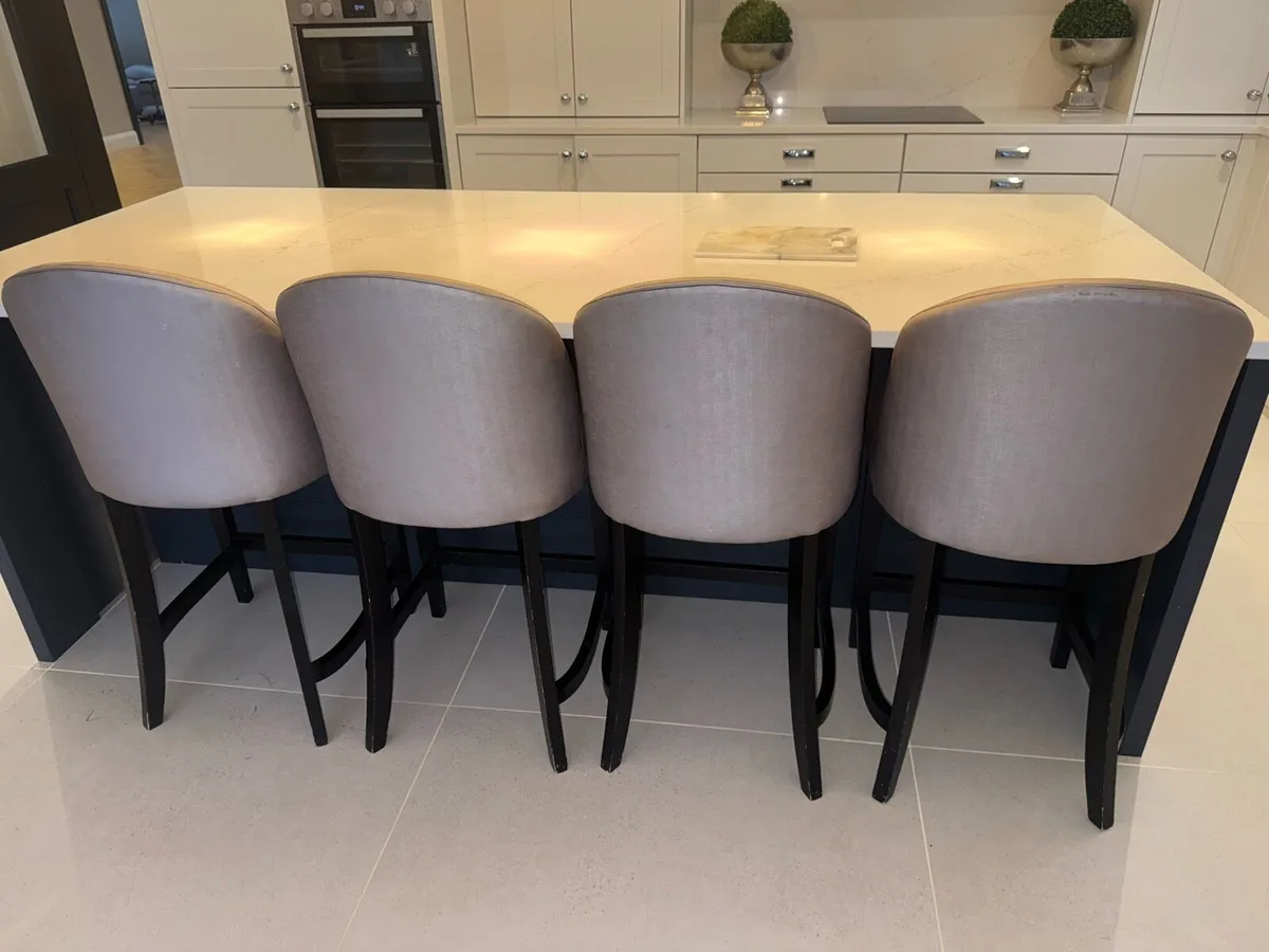 Kitchen stools - Image 3