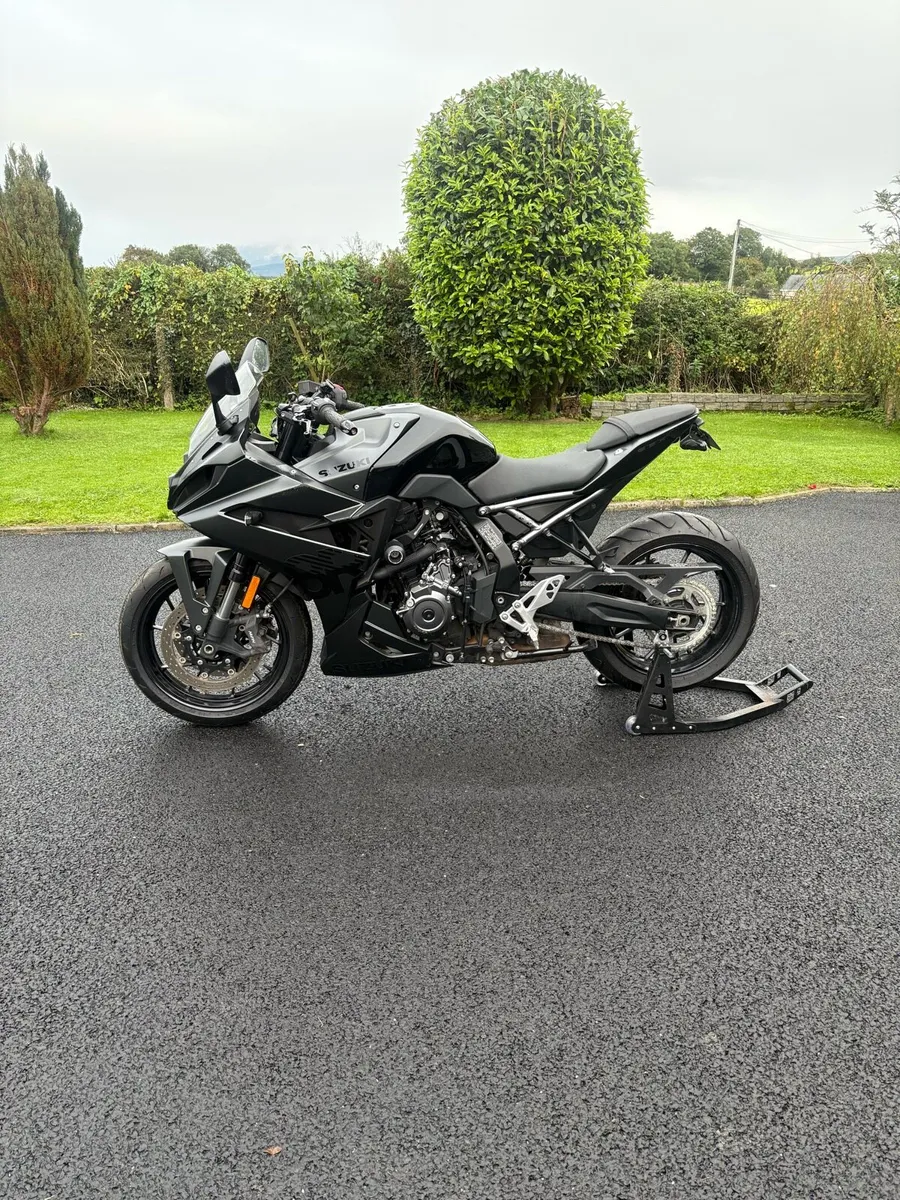 2024 Suzuki gsx 8r - Image 3