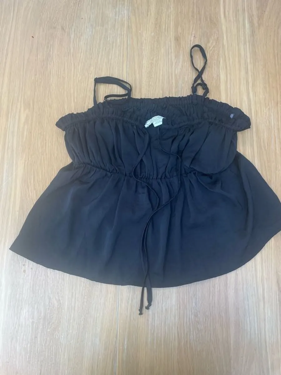 Bershka, Hollister, Subdued  clothes XS barely worn - Image 2