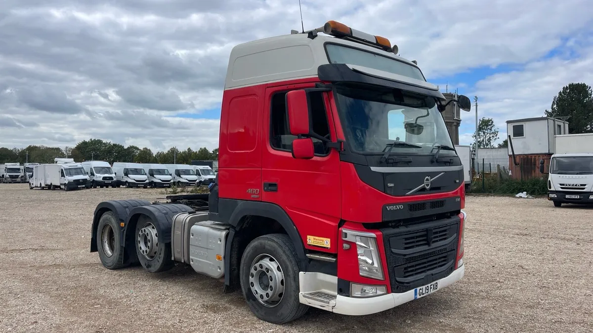 2019 Volvo FM13 460 6x2 Globetrotter Tractor Unit - Image 1