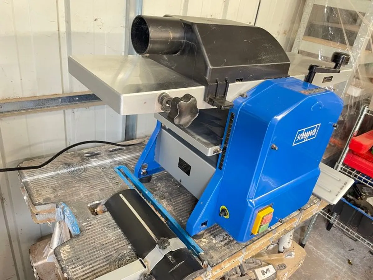 Scheppach HMS850 Planer Thicknesser, 1250W 8000rpm, 204mm Width, 120mm Height, Hand Crank Height Adjustment + new blades - Image 4