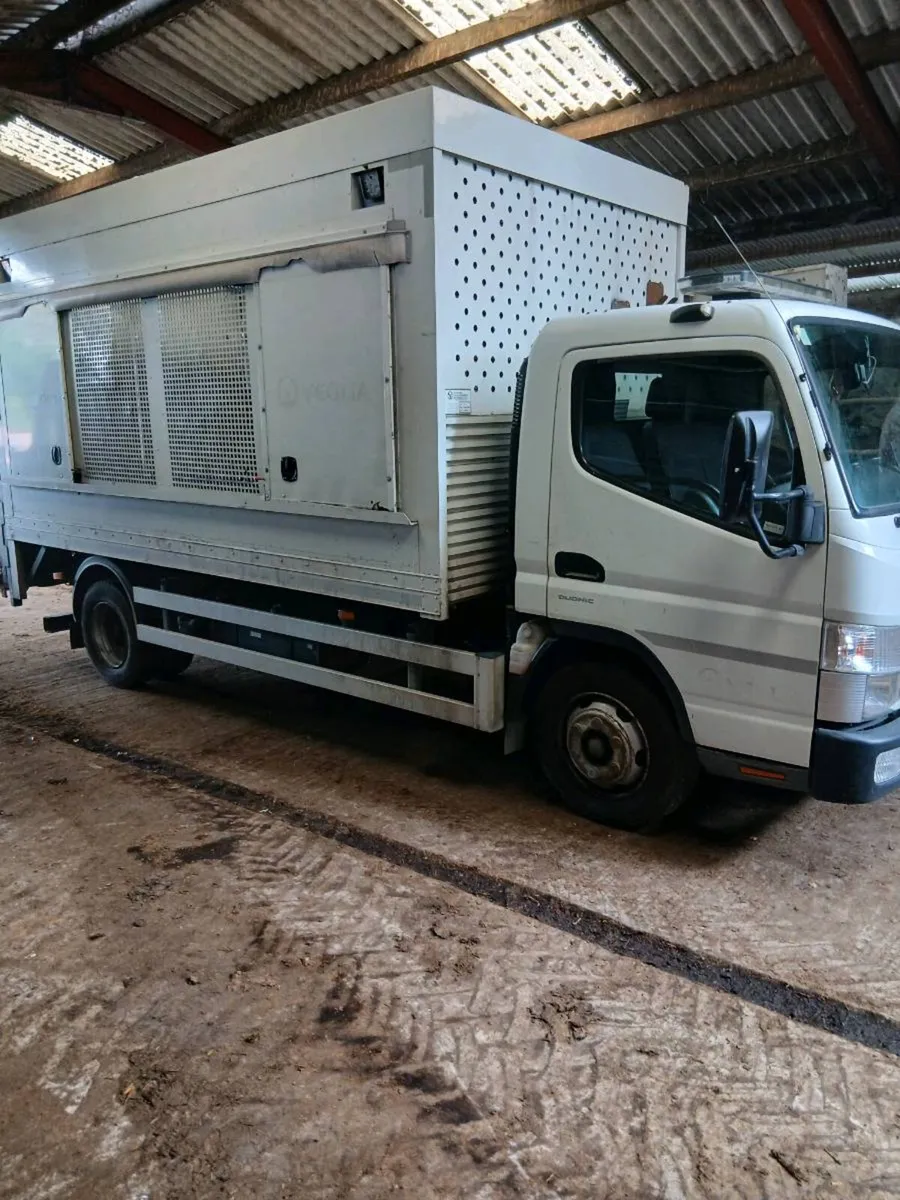 7.5 ton truck - Image 2