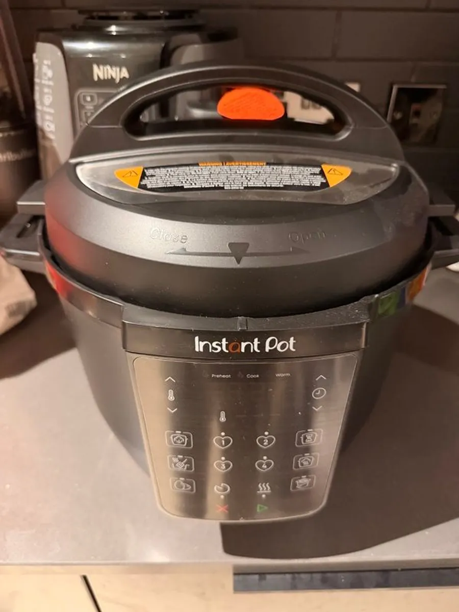 Instant pot - Image 1