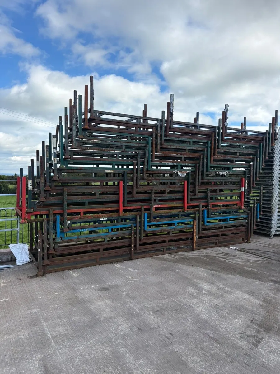 Stacking Stillages - Image 3