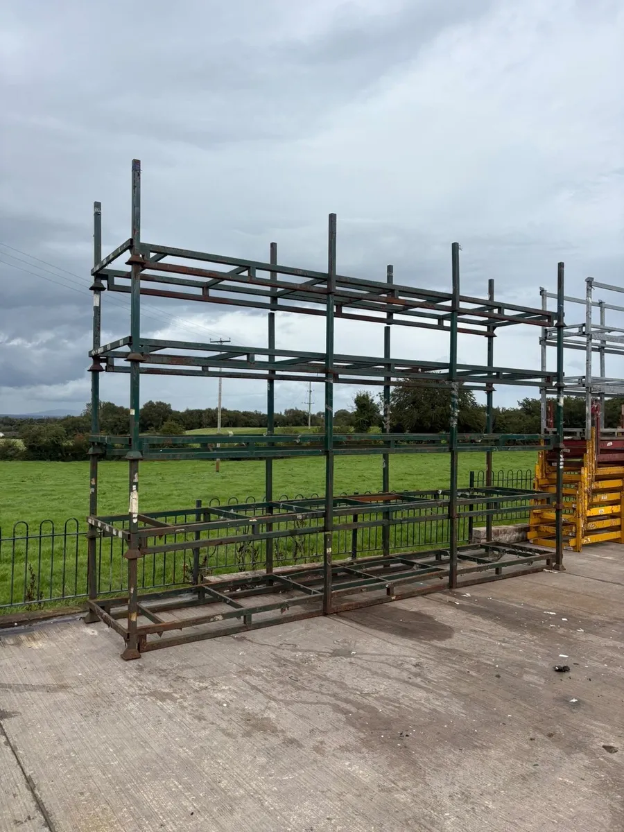 Stacking Stillages - Image 4