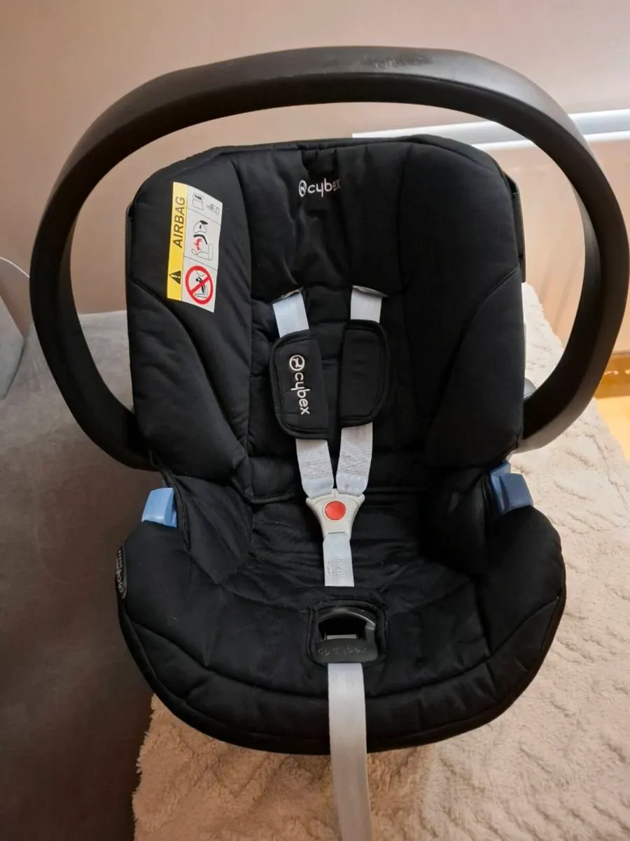 Cybex car seat - Image 1