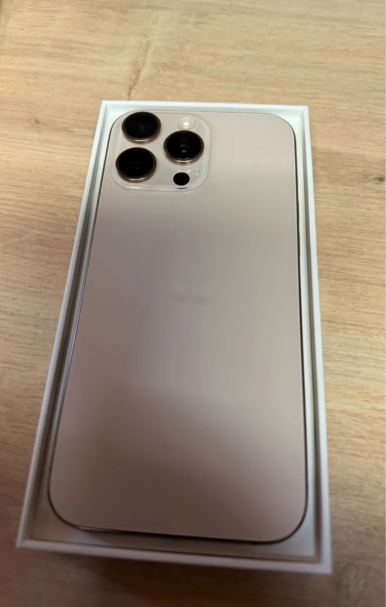 iPhone 16 pro max 256gb - Image 1