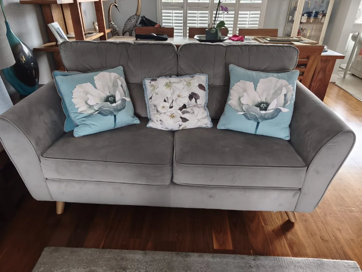 Furniture - Image 4