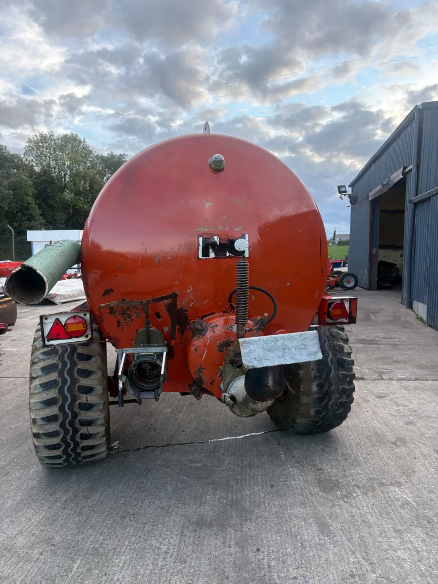 NC 1850 TANKER - Image 4