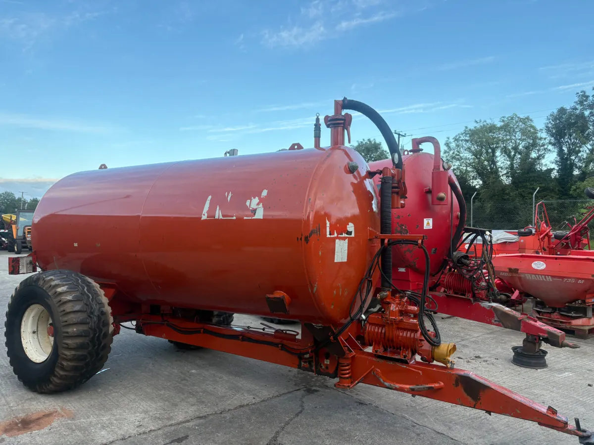 NC 1850 TANKER - Image 2