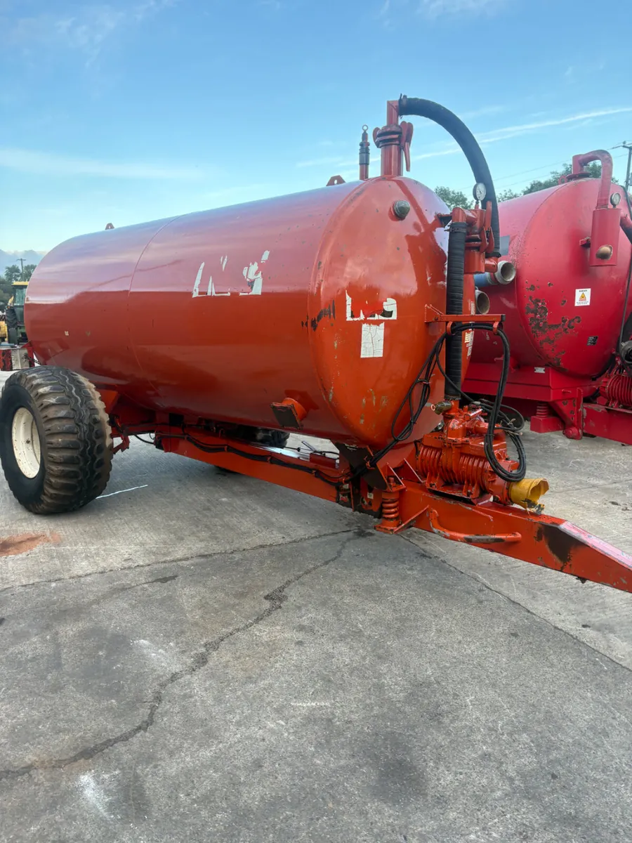 NC 1850 TANKER - Image 1
