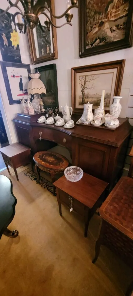 Beautiful 19th century sideboard. - Image 4