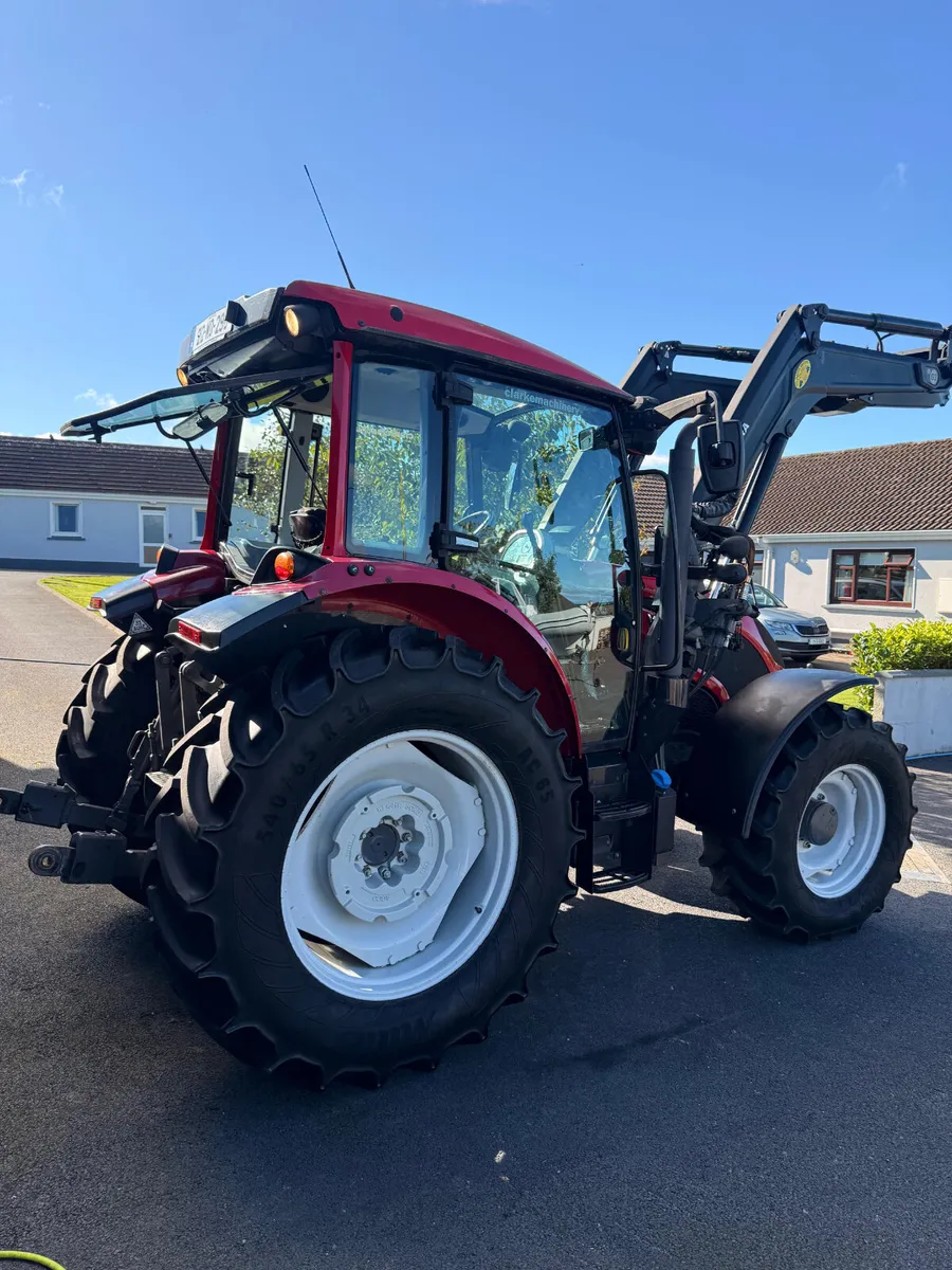Valtra A104 - Image 3