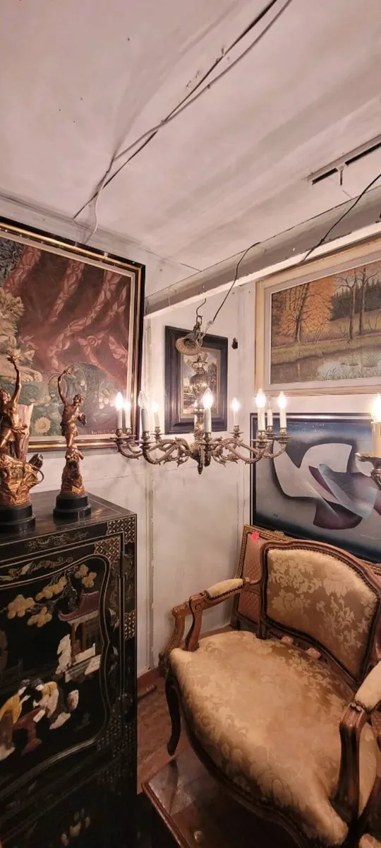 2 large and heavy French bronze chandaliers. - Image 4