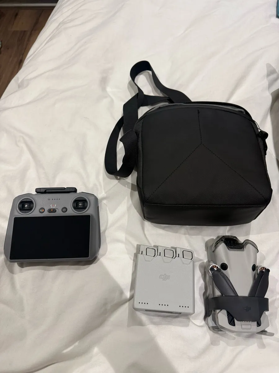DJI Mini 4 Pro - Image 1