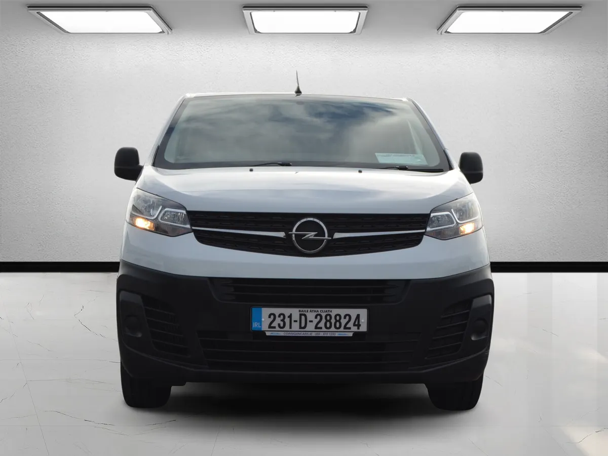 Opel Vivaro L2 H1 1.5 Blue HDI 100bhp - Image 2